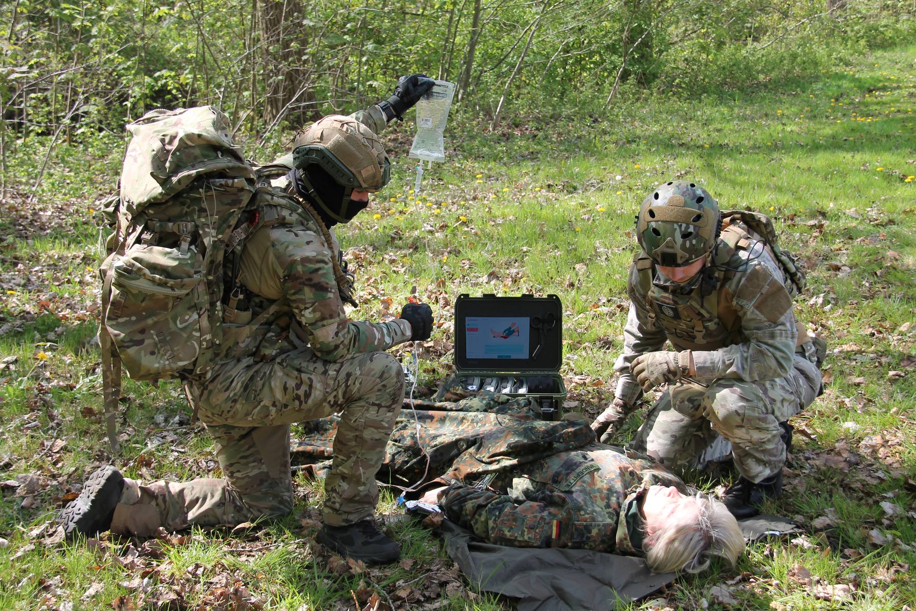 Medikits Defence team — get in touch
